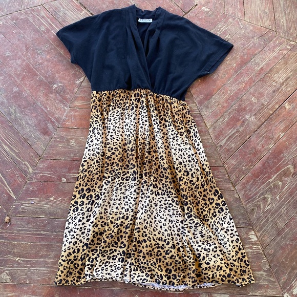 Dresses & Skirts - Bundle 3 for 50% off 1980s-90s Does 1950s Dress with Leopard Print Skirt